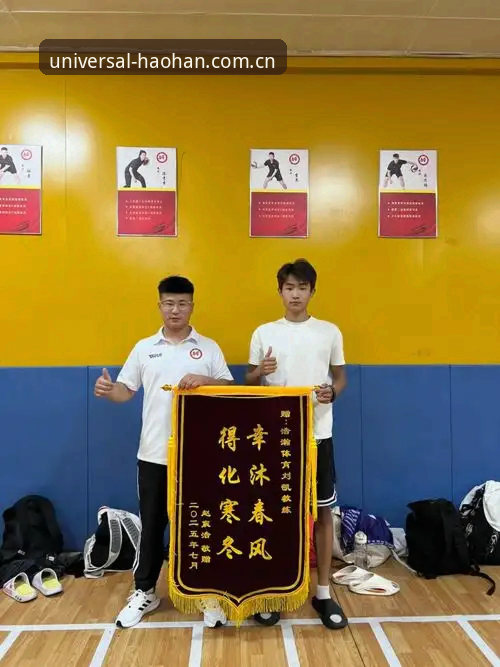 浩瀚体育，以及网站描述中明确标注的“中国官网V3.1下载”字样。这是识别真伪的关键标志。部分第三方网站可能会通过相似域名诱导下载，务必核对网站底部的备案信息与版权声明。